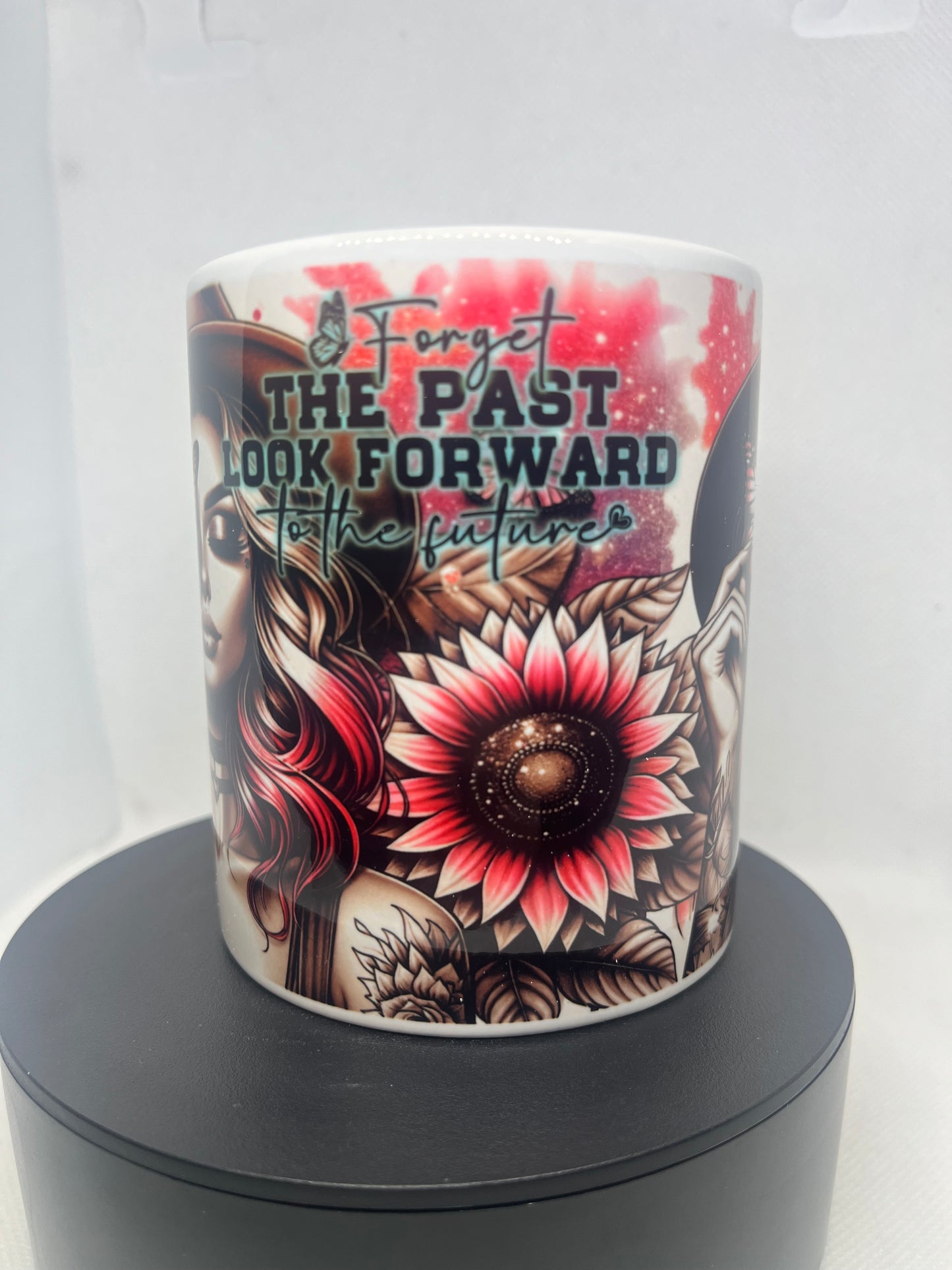 Forget the past look forward to the future mug ❤️