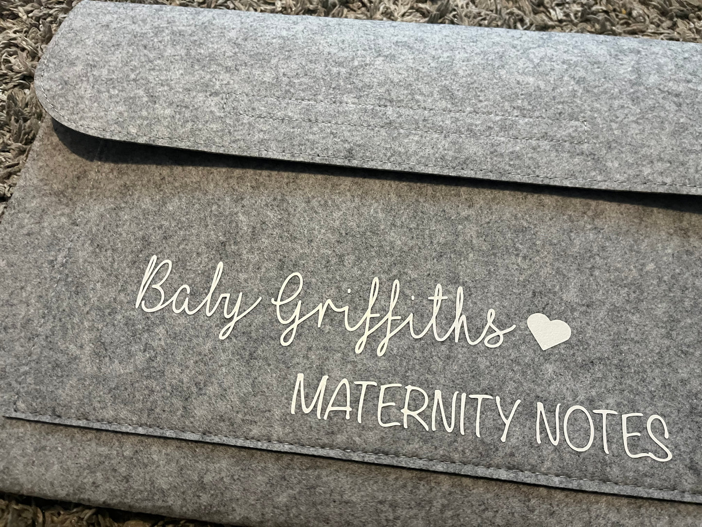Maternity note sleeve