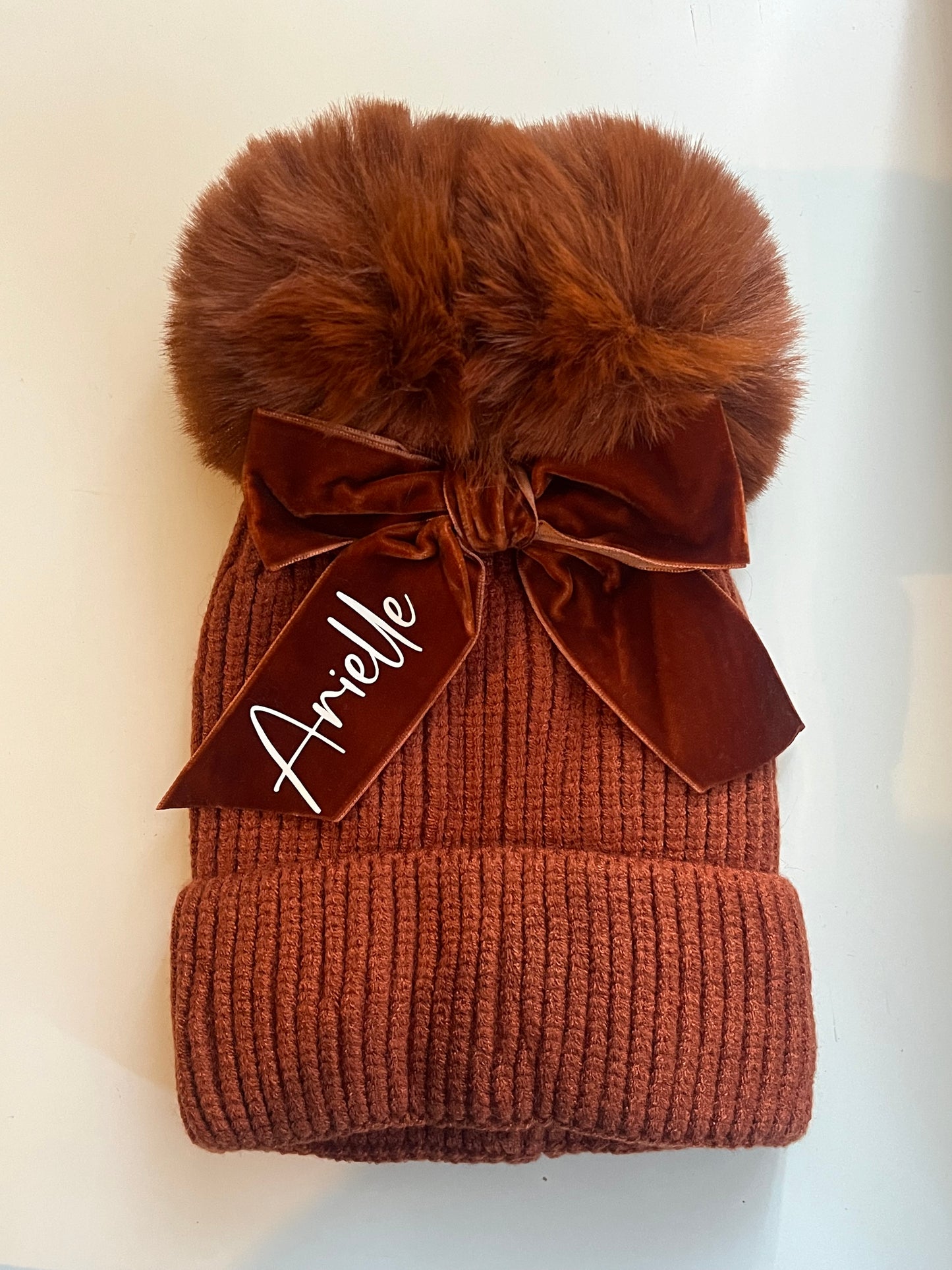 Pom Pom winter hat ⭐️ read description ⭐️