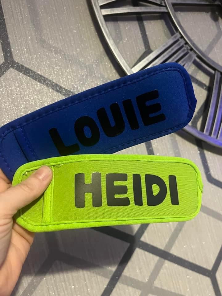 Ice pop holders