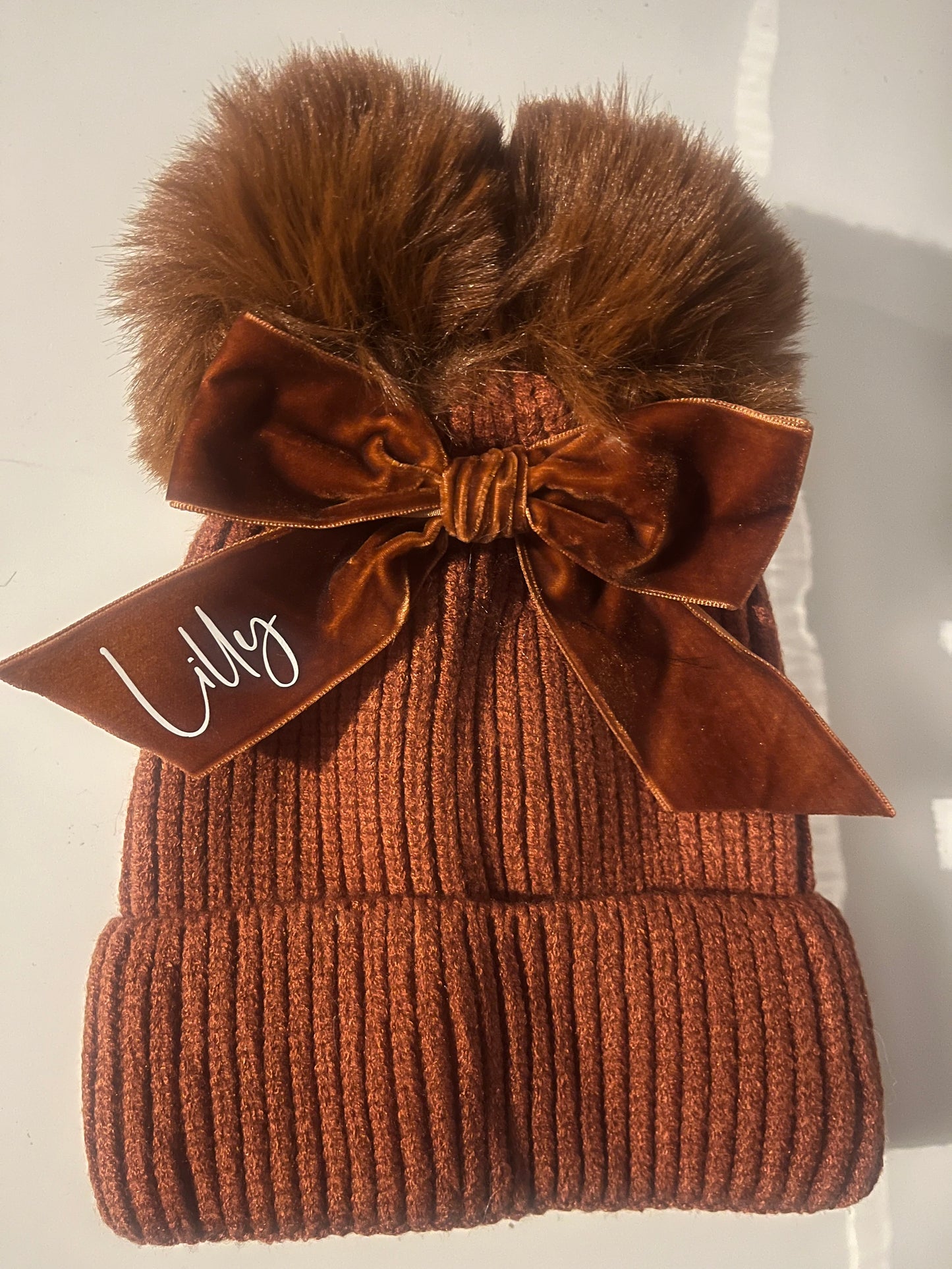 Pom Pom winter hat ⭐️ read description ⭐️