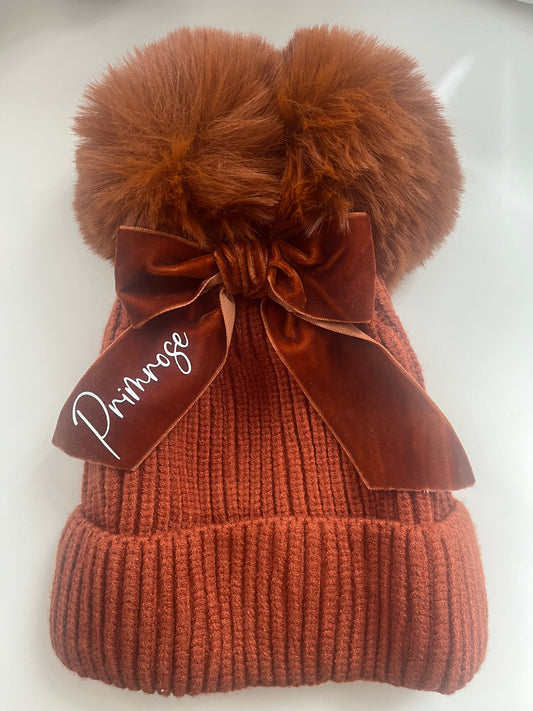 Pom Pom winter hat ⭐️ read description ⭐️