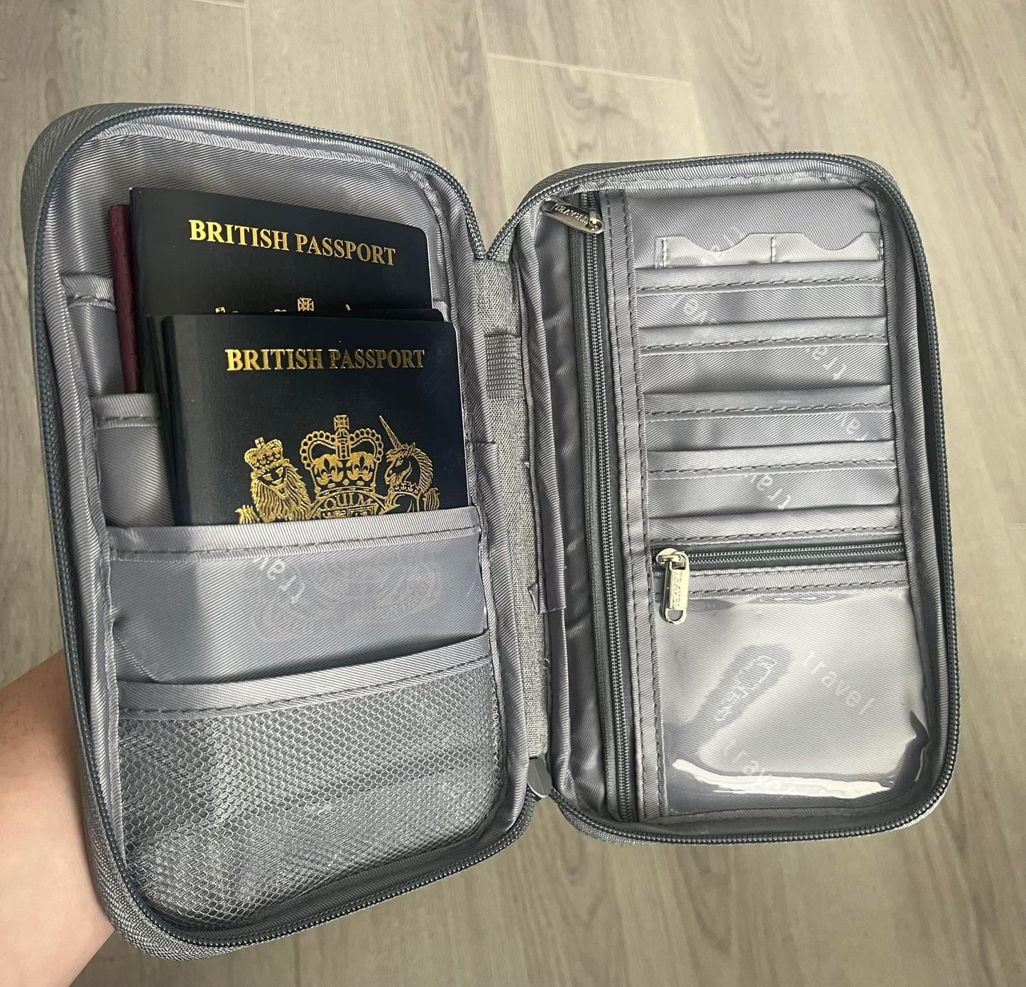 Travel folder