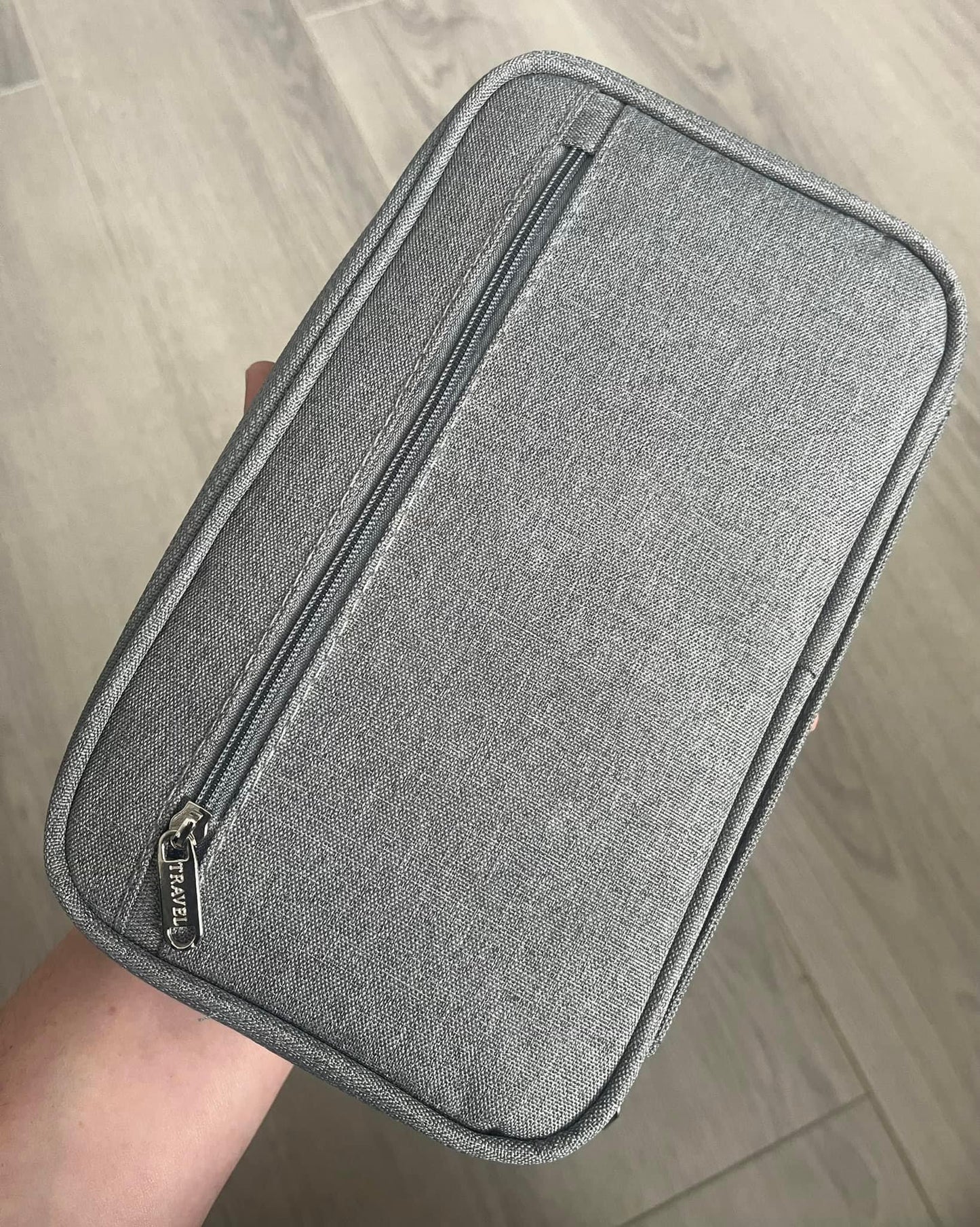 Travel folder